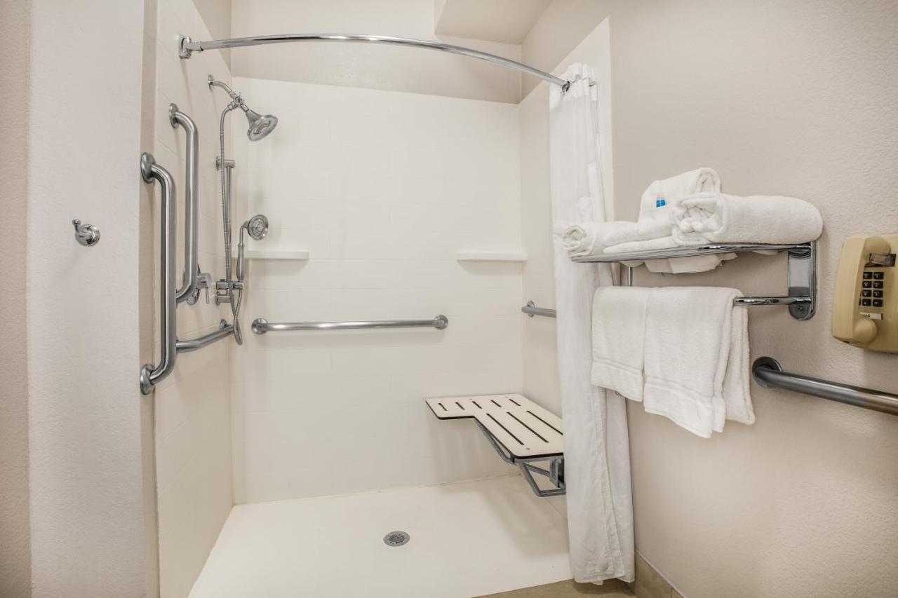 Holiday Inn Express Hotel & Suites Dallas - Grand Prairie I-20 By Ihg Luaran gambar