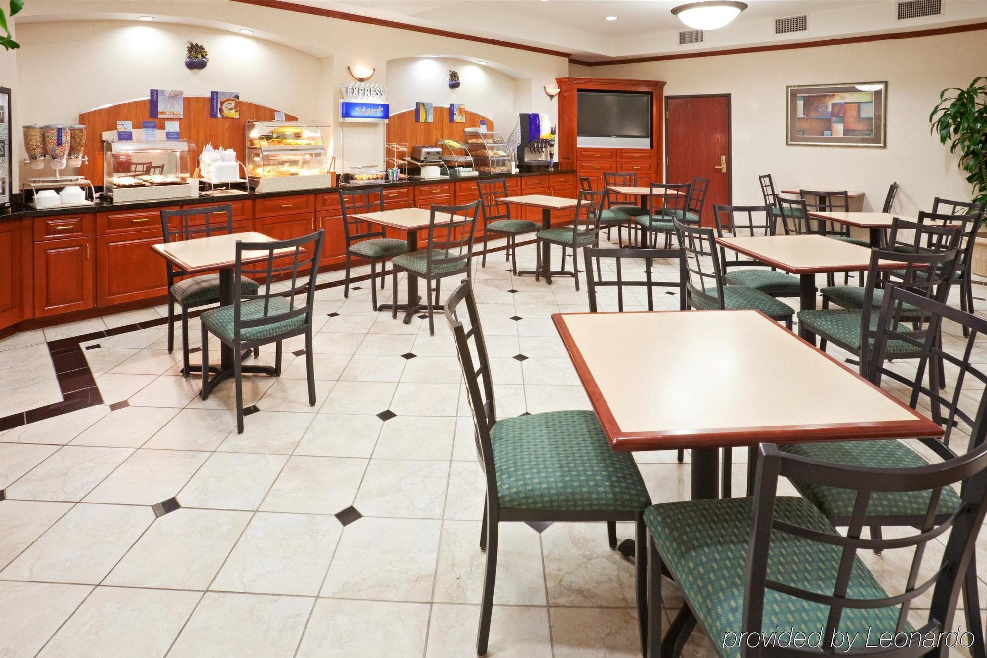 Holiday Inn Express Hotel & Suites Dallas - Grand Prairie I-20 By Ihg Luaran gambar