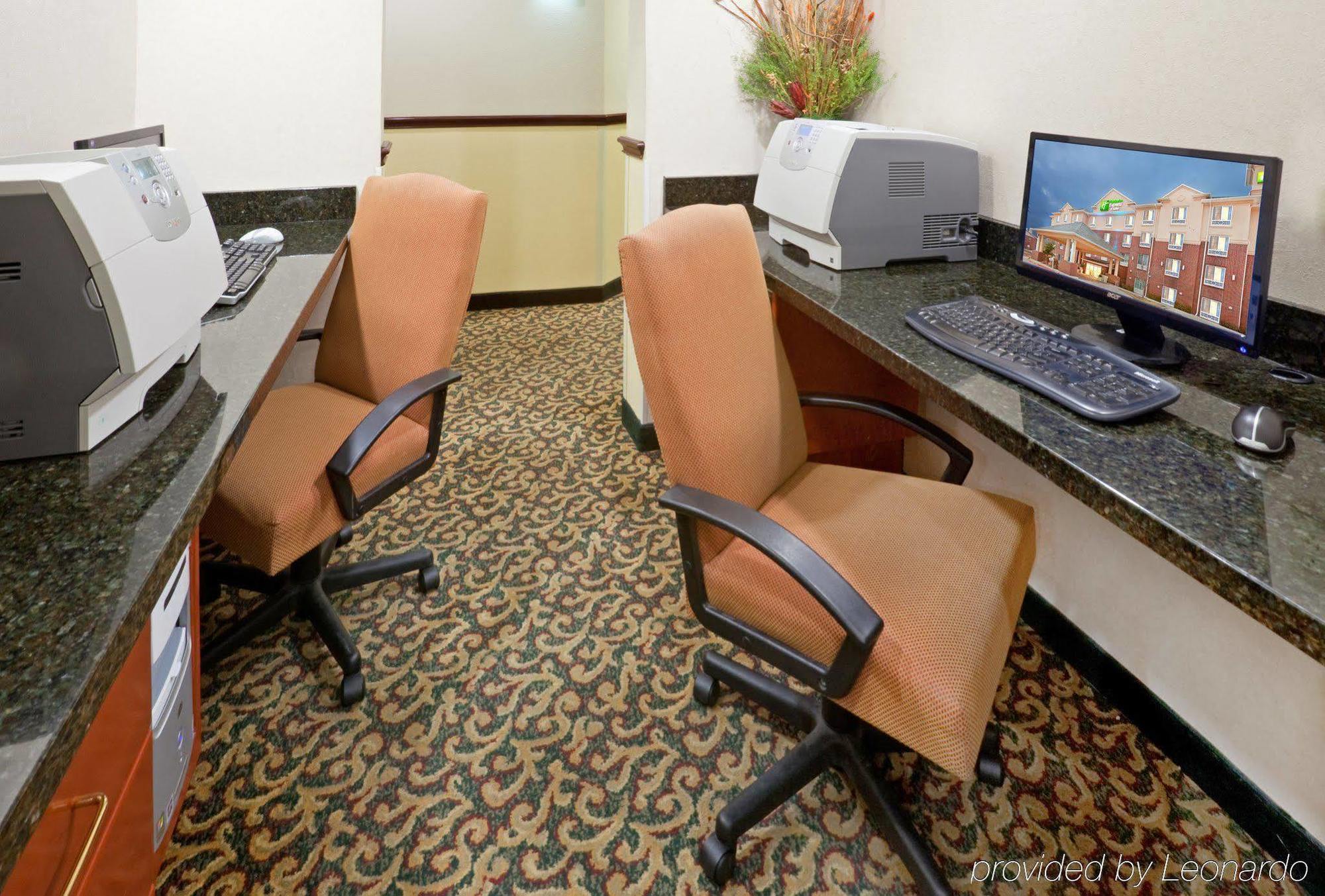 Holiday Inn Express Hotel & Suites Dallas - Grand Prairie I-20 By Ihg Kemudahan gambar