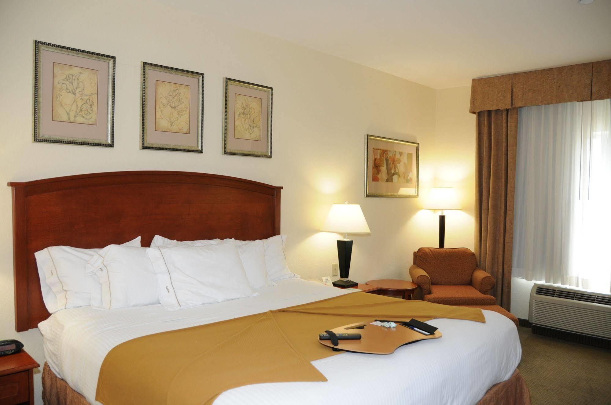 Holiday Inn Express Hotel & Suites Dallas - Grand Prairie I-20 By Ihg Luaran gambar